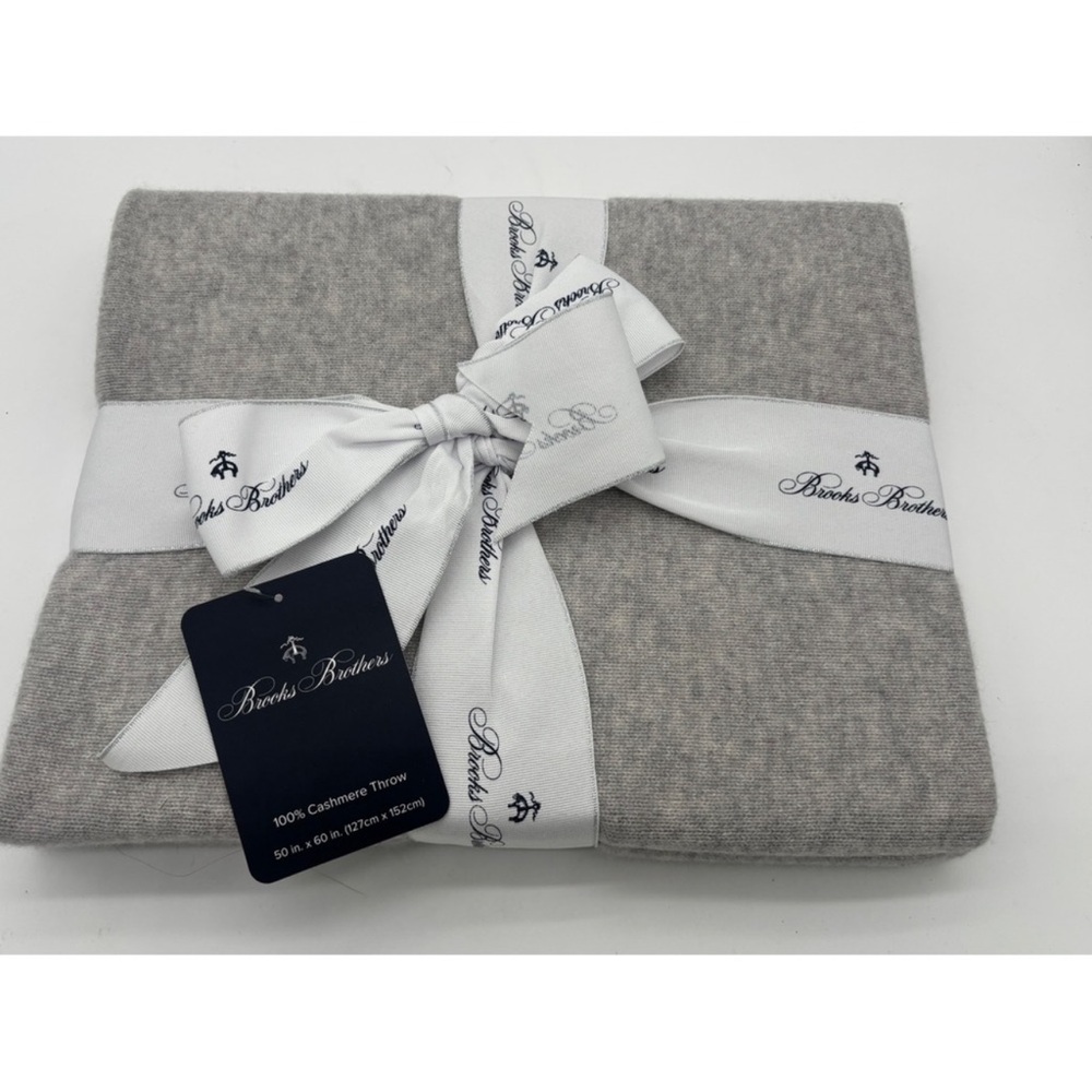NEW Brooks Brothers Blanket Gray Cashmere Throw